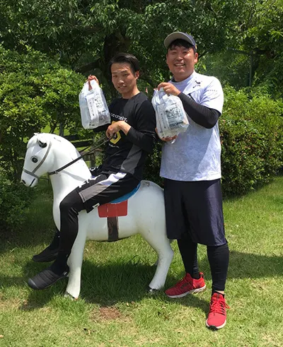 庄ズゥィー 様