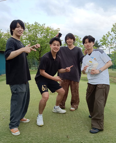 ぺっ 様